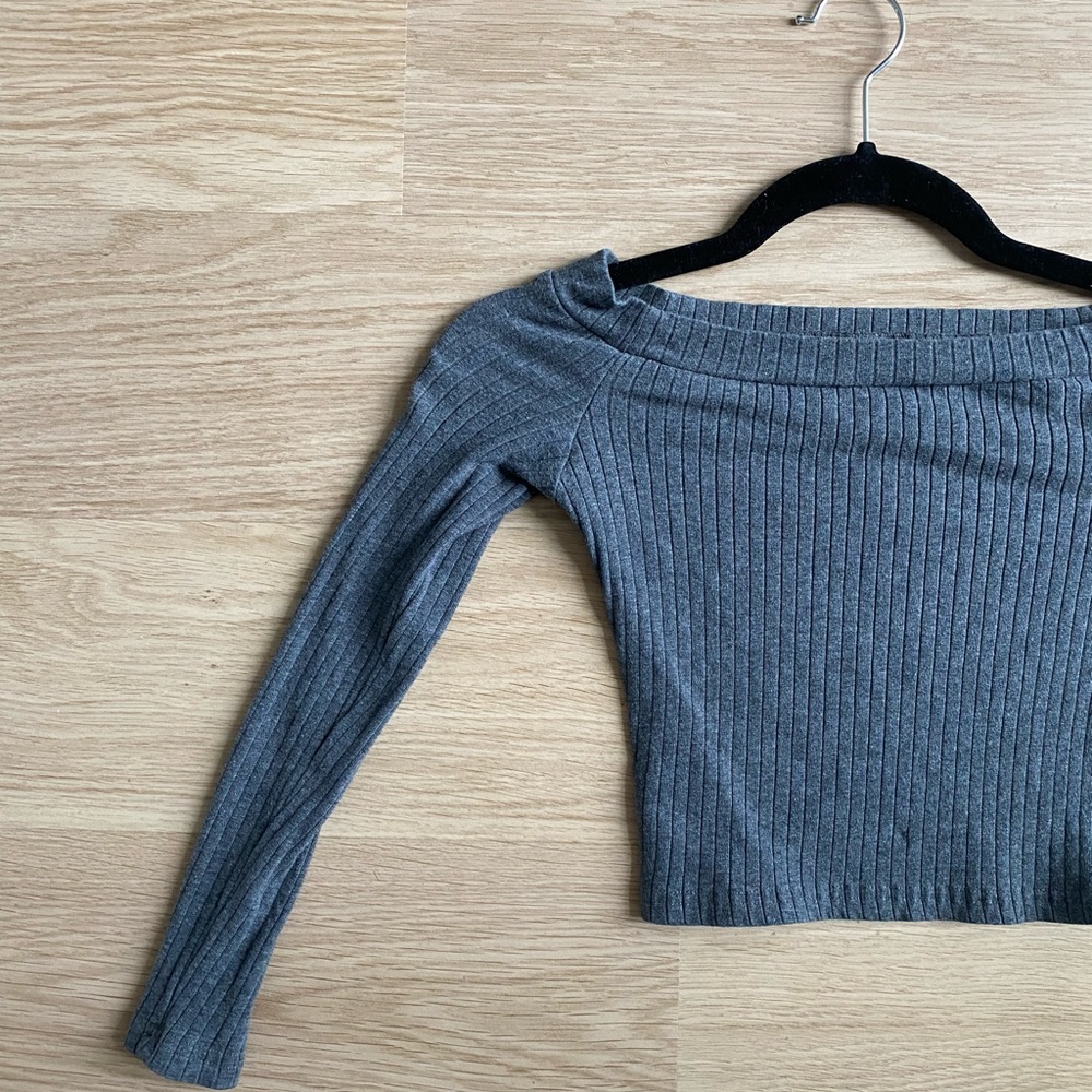 ASOS Grey Off the Shoulder Top - Picture 5 of 5